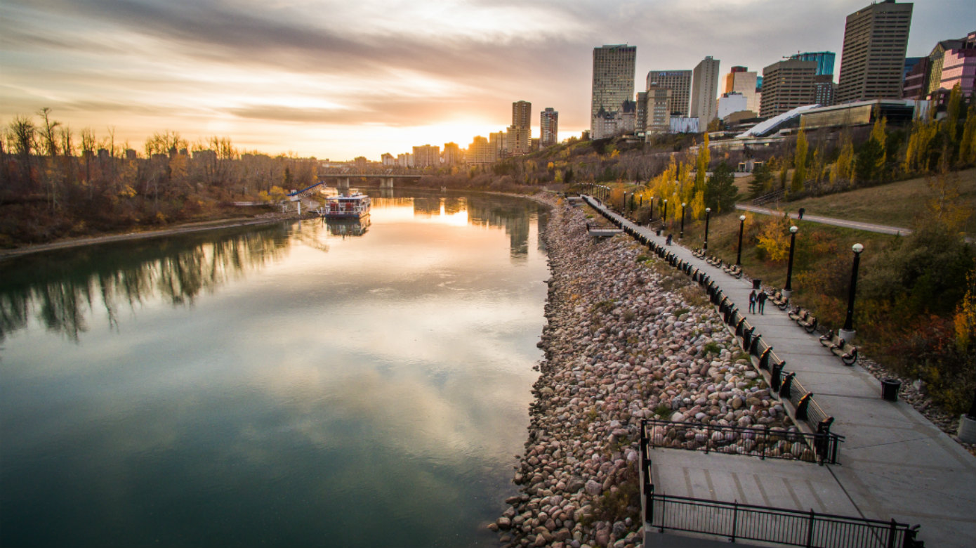 Downtown Edmonton Edmonton Convention Centre
